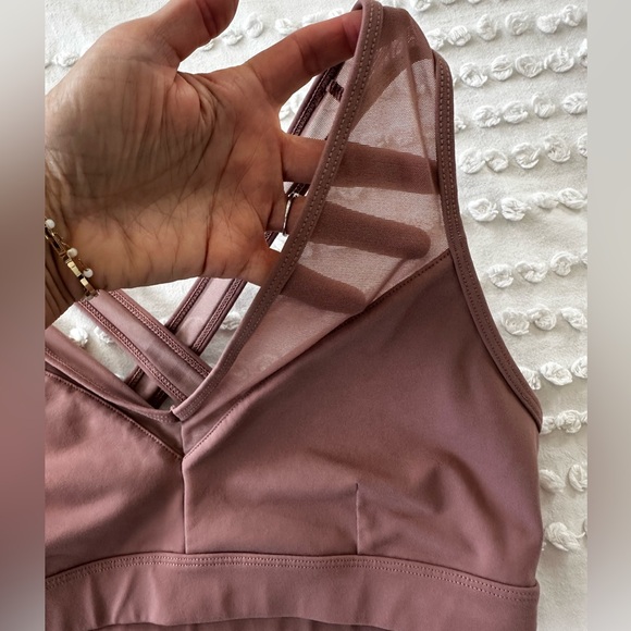 Alo Yoga Entice Sports Bra - Picture 5 of 9